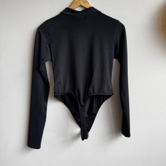 NWT PRETTY LITTLE THING - Thong Body Suit - Medium - Picture 11 of 12